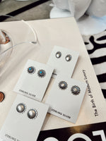Load image into Gallery viewer, The Stud Earrings
