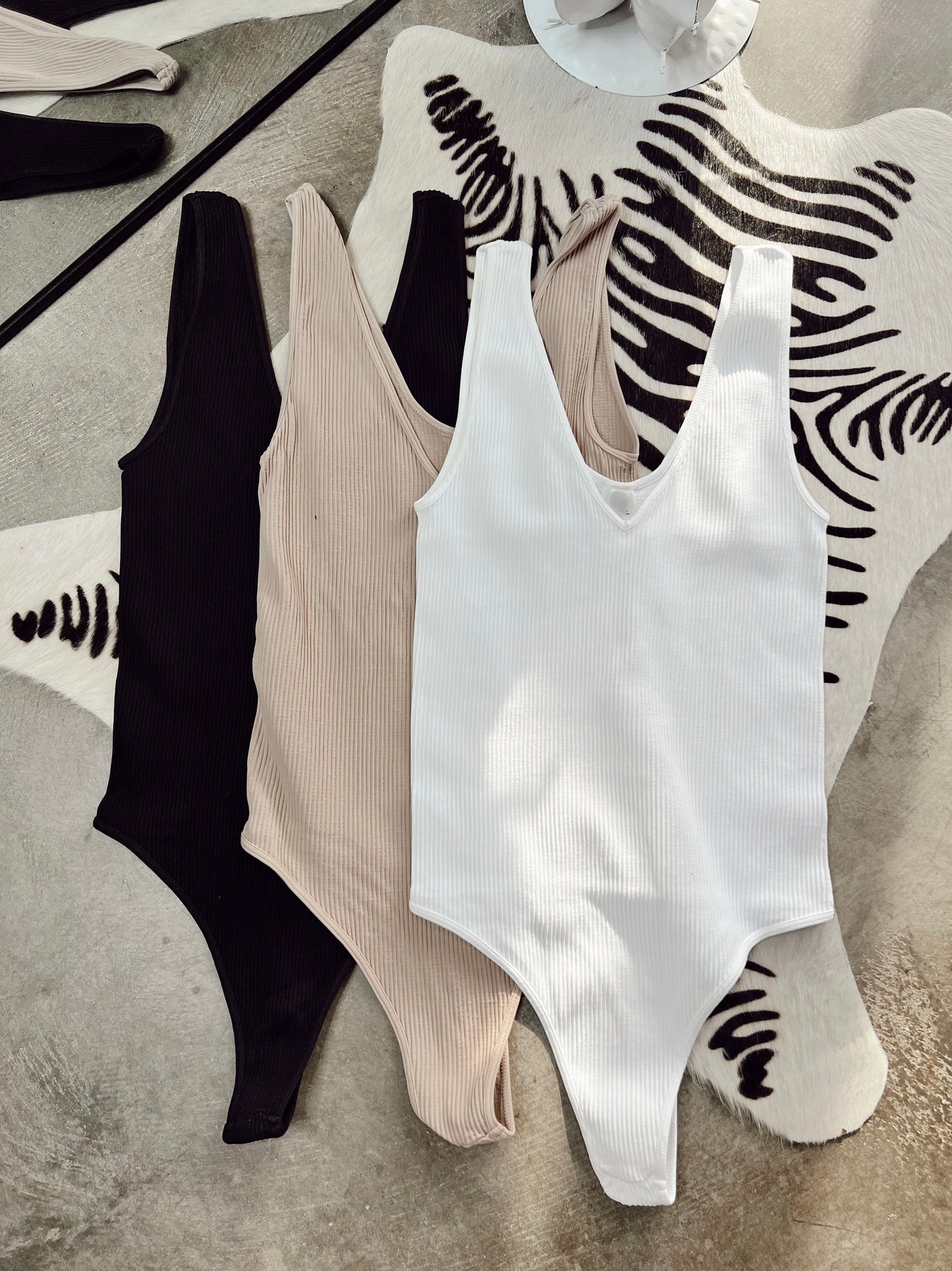 The Pippa Bodysuit {4 COLORS}