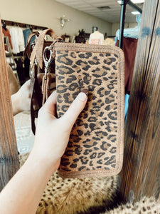 The Double J Cheetah Zipper Wallet